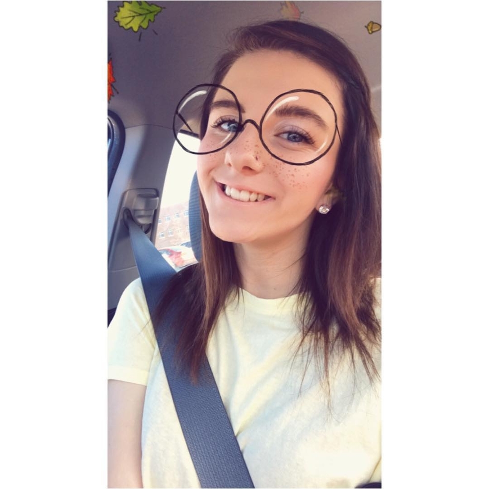 Meet your Posher, Lauryn